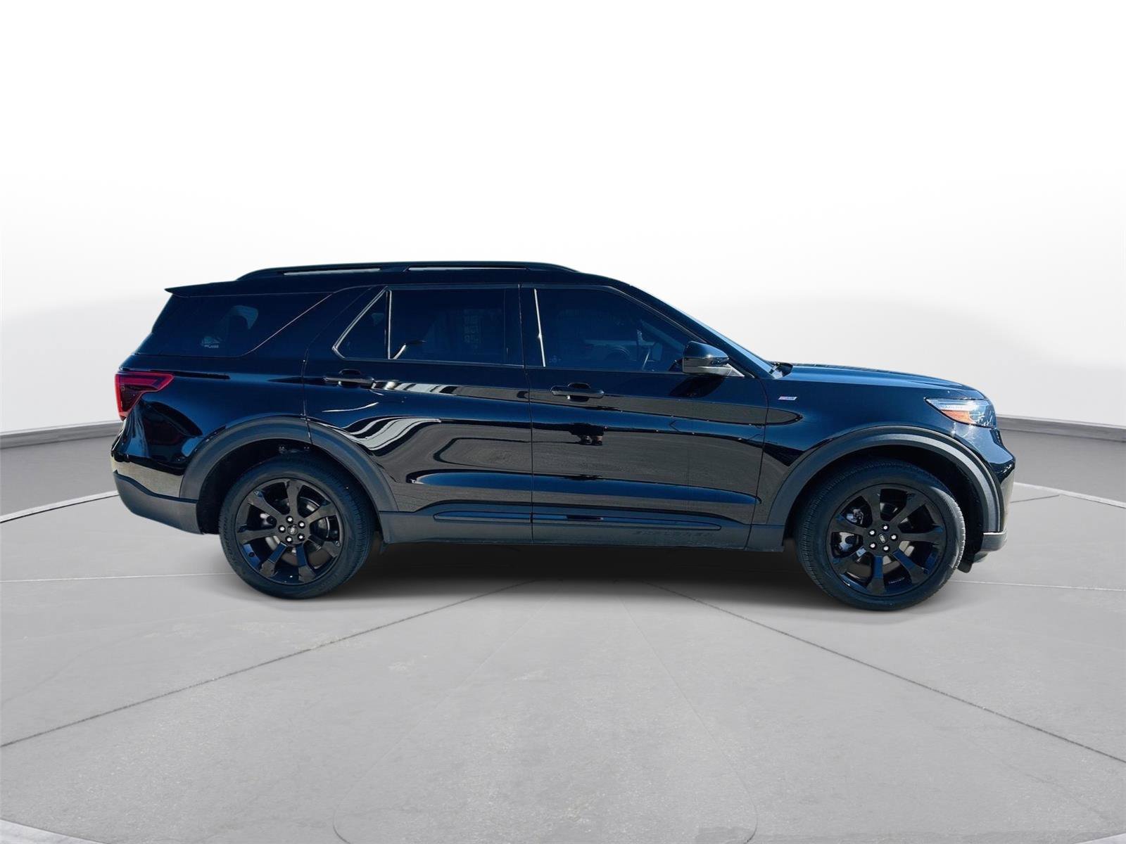 Used 2023 Ford Explorer ST-Line w/ Class IV Trailer Tow Package image 45