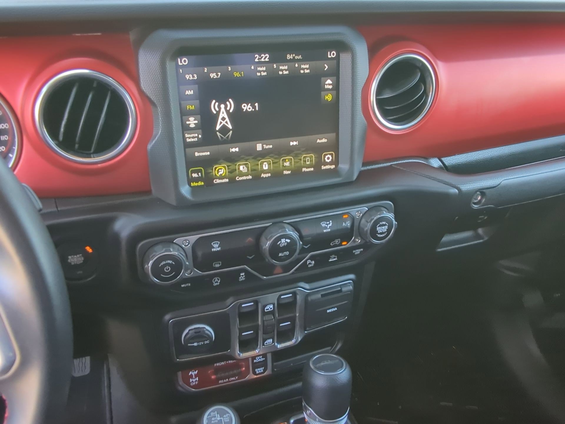 Used 2022 Jeep Gladiator Rubicon w/ Safety Group AWD/4WD image 20