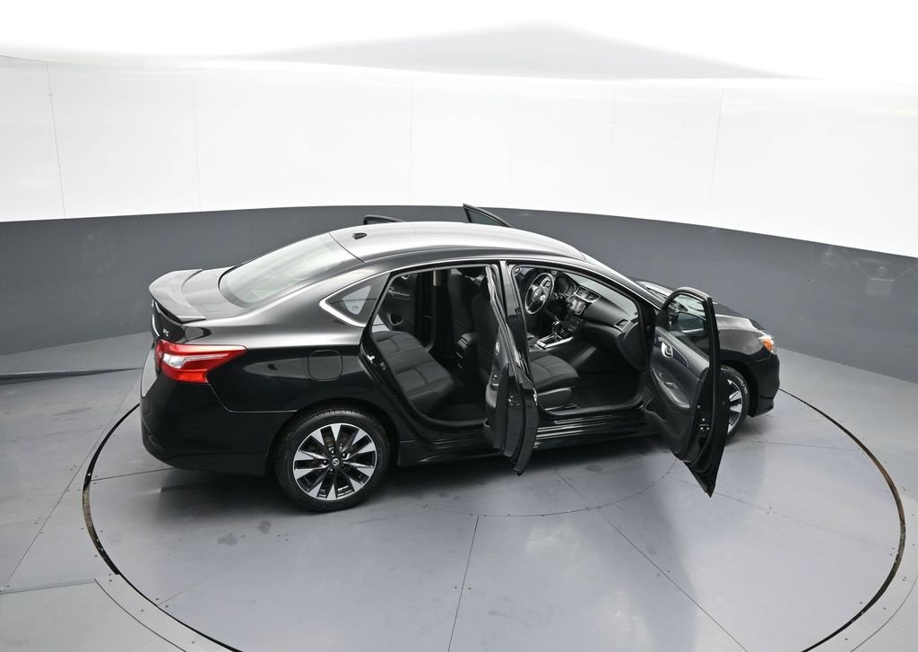 Used 2016 Nissan Sentra SR image 43