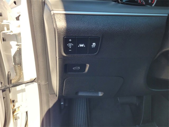 Used 2022 Kia K5 GT-Line image 25