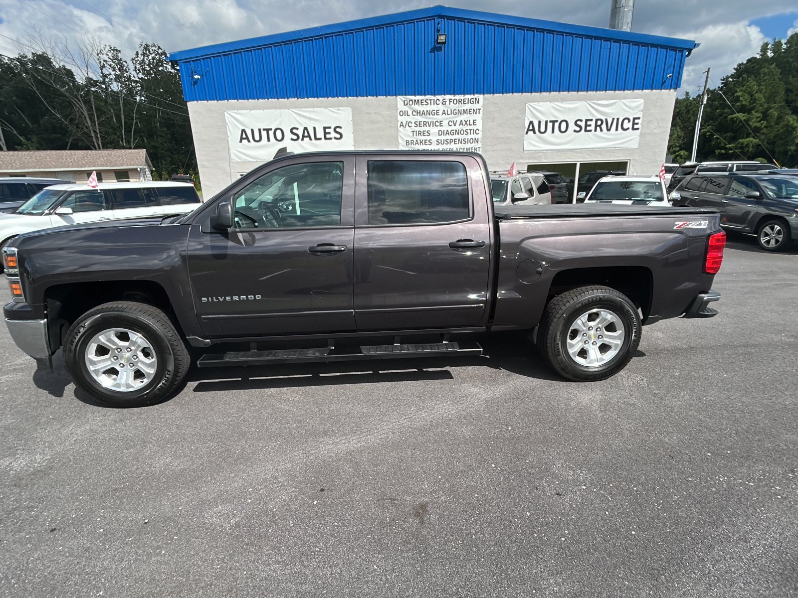 Used 2015 Chevrolet Silverado 1500 LT w/ All Star Edition AWD/4WD image 2