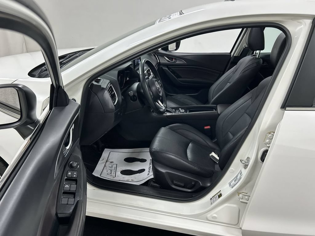 Used 2017 MAZDA MAZDA3 Grand Touring FWD image 9
