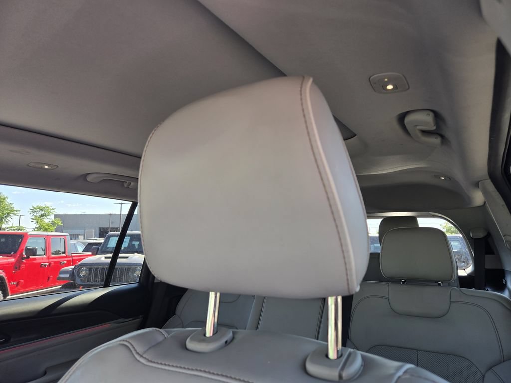 Used 2021 Jeep Grand Cherokee L Overland AWD/4WD image 15