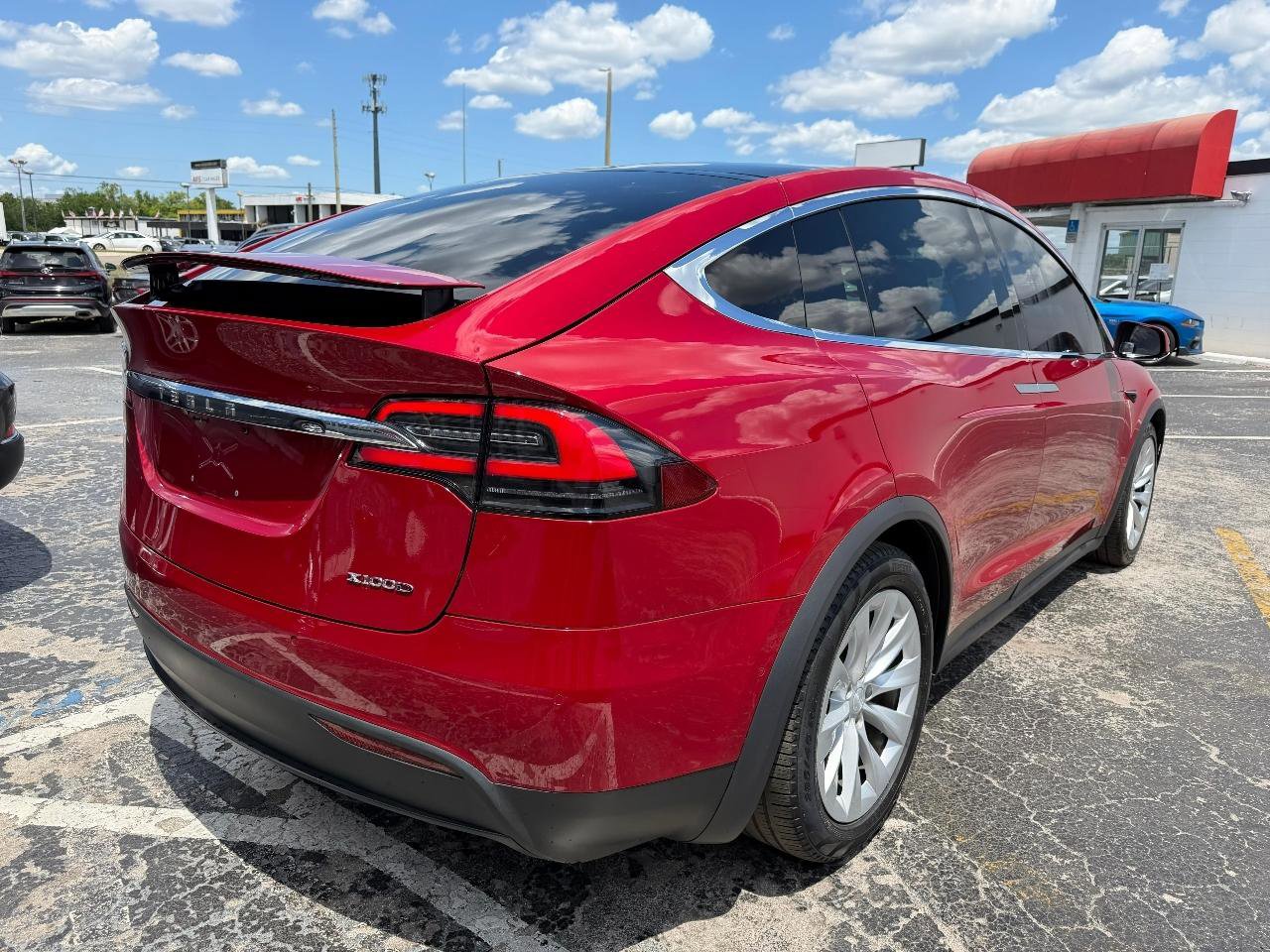 Used 2018 Tesla Model X 100D AWD/4WD image 7