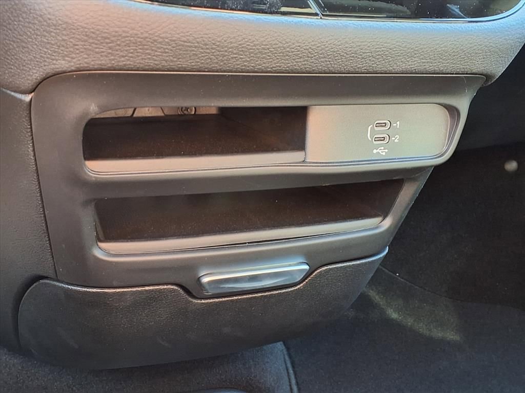 New 2026 Chrysler Pacifica Select image 11