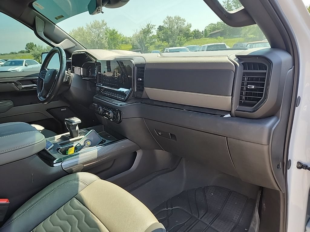 Certified 2025 Chevrolet Silverado 1500 ZR2 w/ Technology Package AWD/4WD image 53