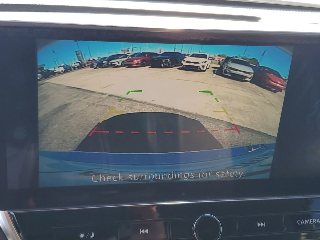 Used 2023 Nissan Altima 2.5 SR w/ SR Premium Package FWD image 18
