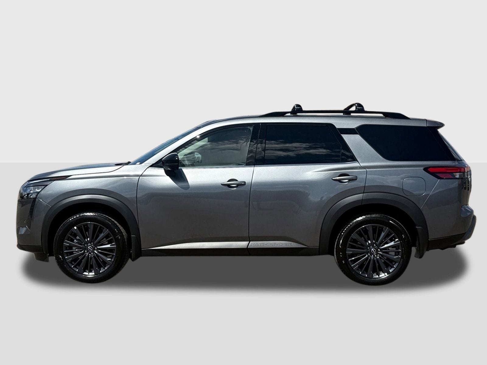 New 2026 Nissan Pathfinder SL FWD image 2