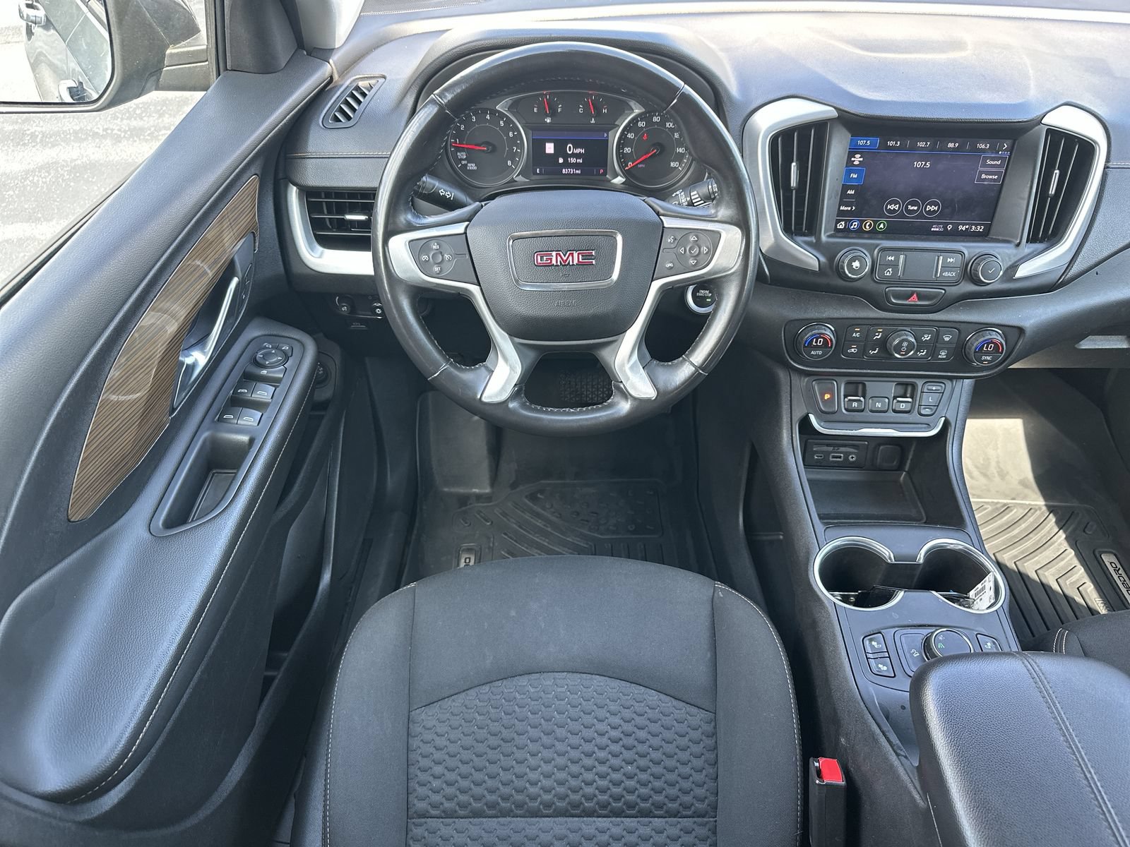 Used 2019 GMC Terrain SLE w/ Driver Convenience Package FWD image 17