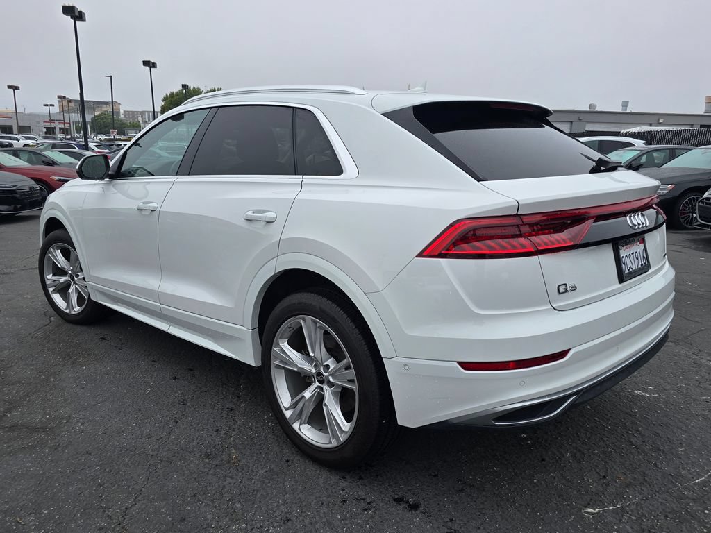 Used 2022 Audi Q8 Premium Plus AWD/4WD image 3