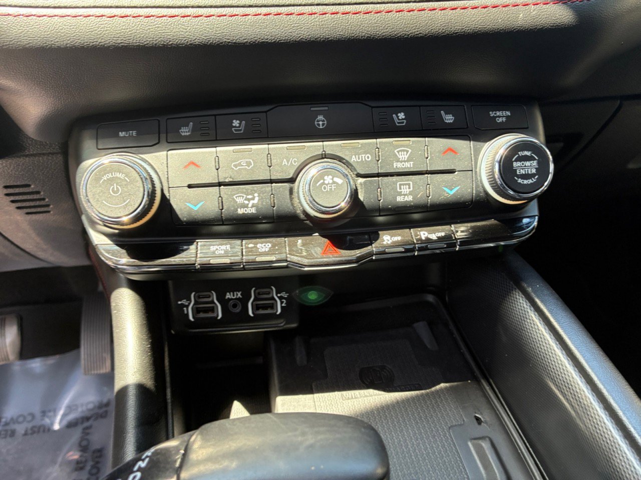 Used 2023 Dodge Durango R/T AWD/4WD image 11