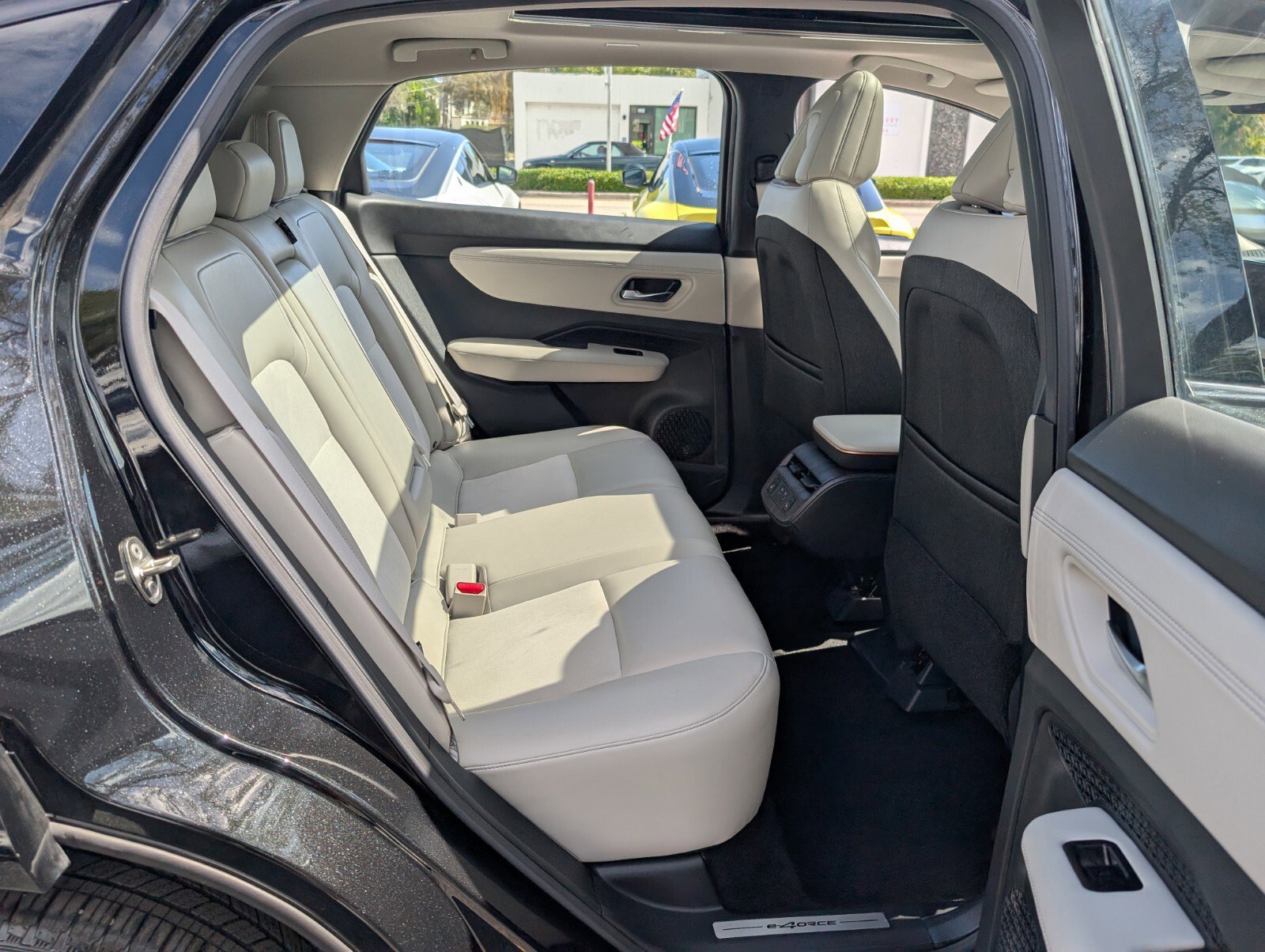 Certified 2024 Nissan Ariya AWD image 19