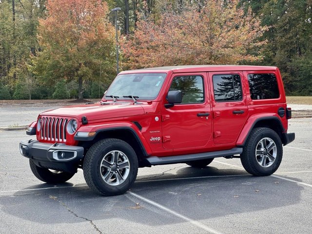 Used 2019 Jeep Wrangler Unlimited Sahara image 2