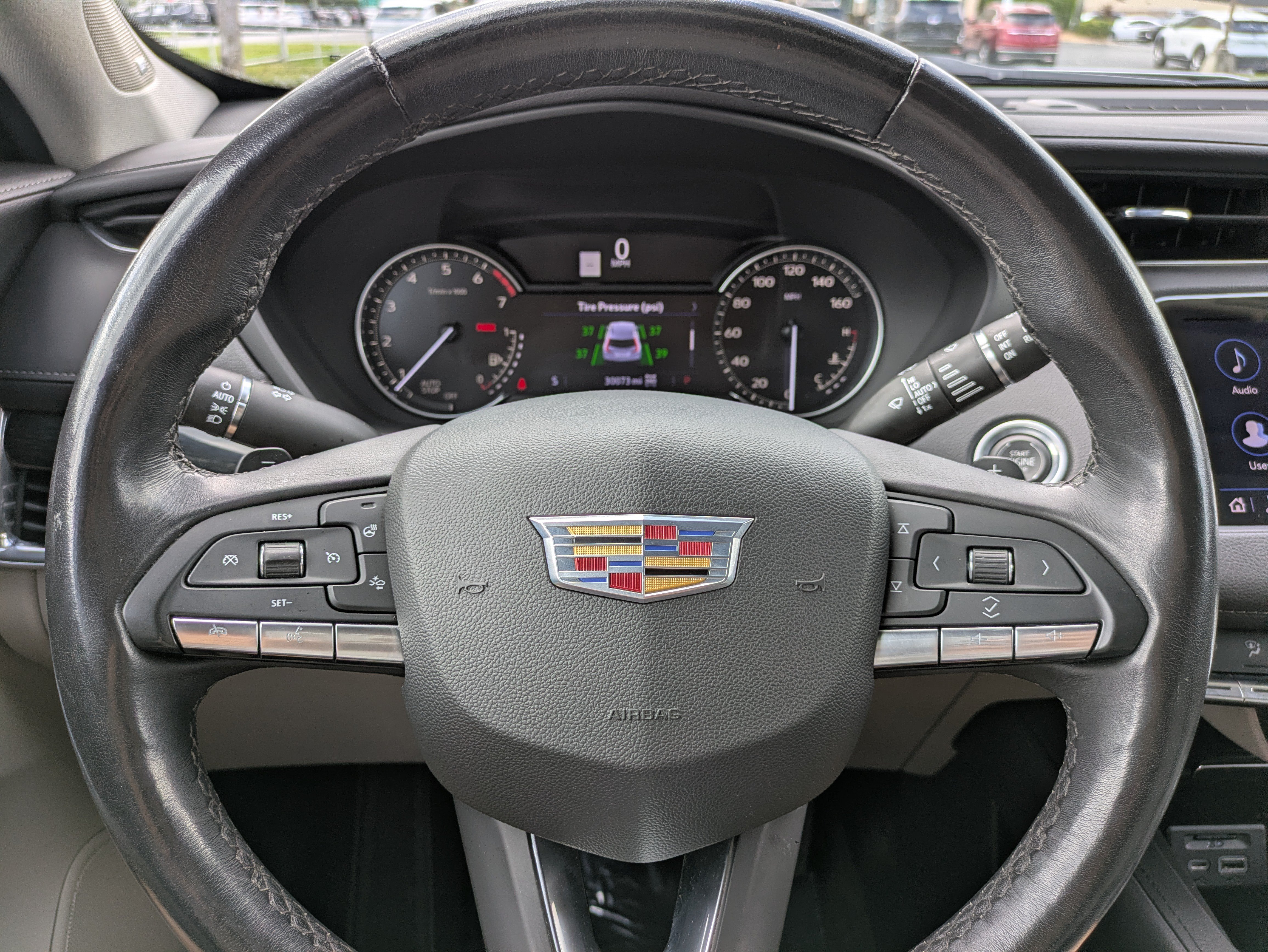 Used 2023 Cadillac XT4 Premium Luxury w/ LPO, Onyx Lite Package AWD/4WD image 23