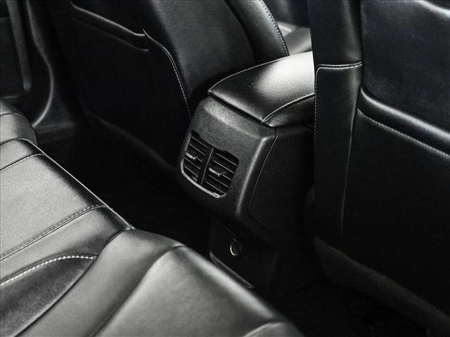 Used 2018 Ford Fusion Titanium image 18