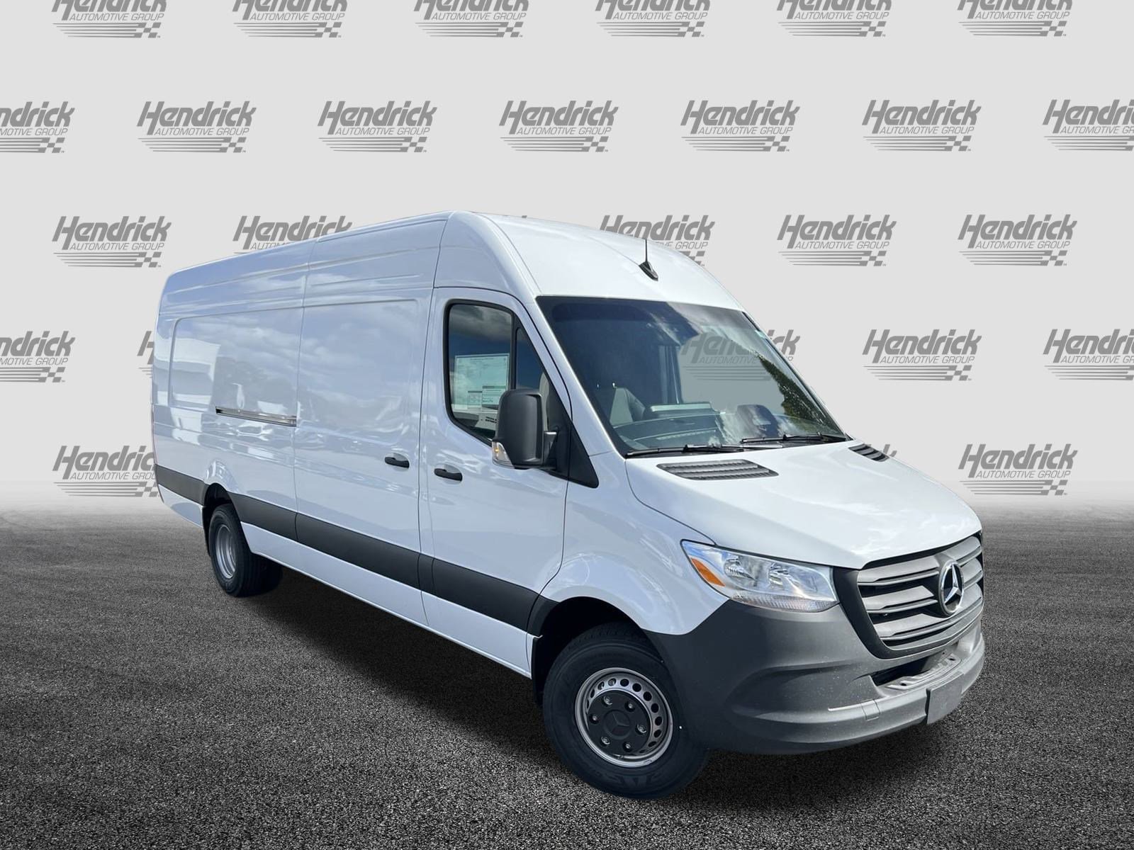 New 2025 Mercedes-Benz Sprinter 3500 image 2
