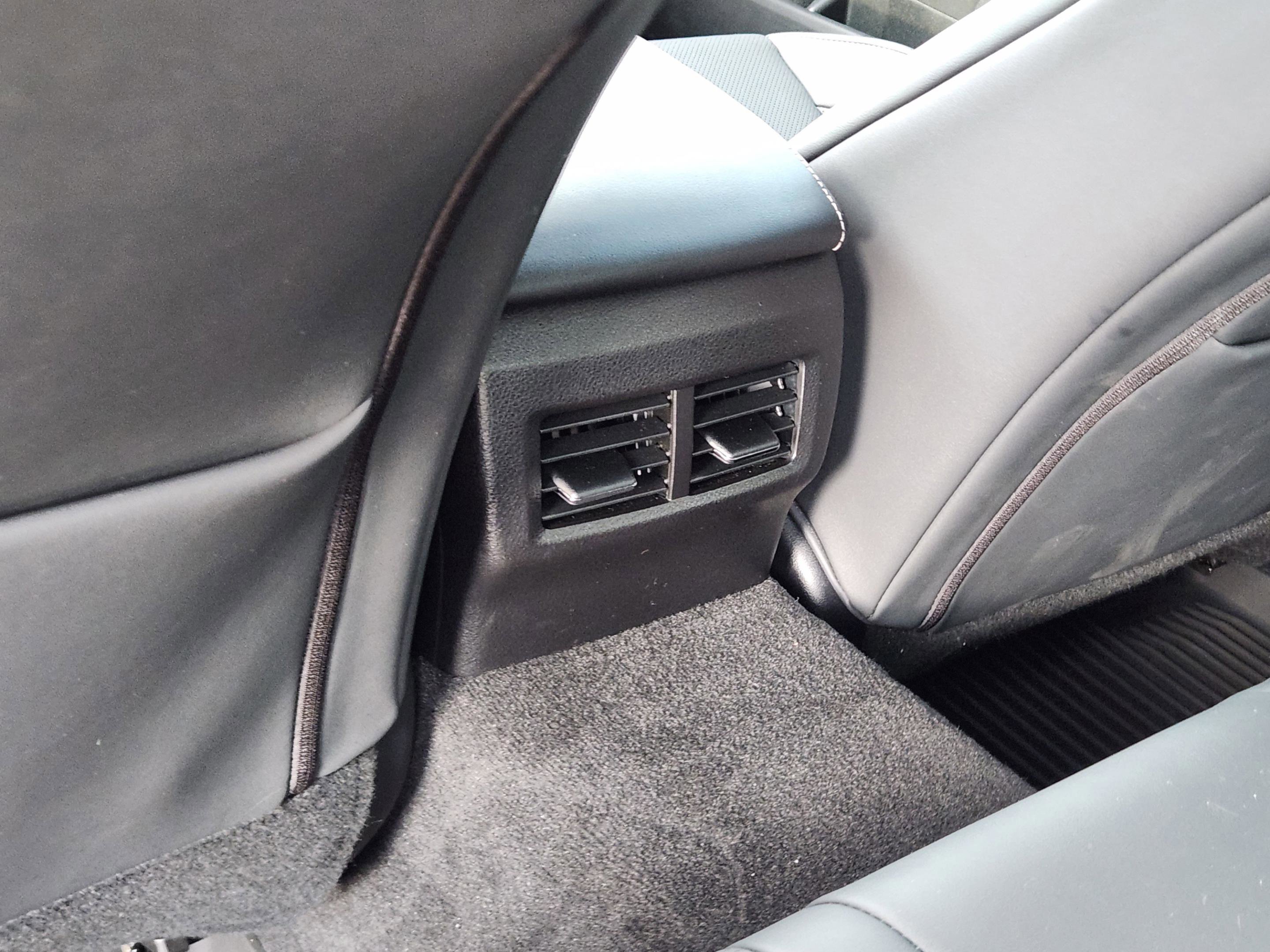 Used 2023 Lexus IS 350 F Sport w/ Handling Package RWD image 28