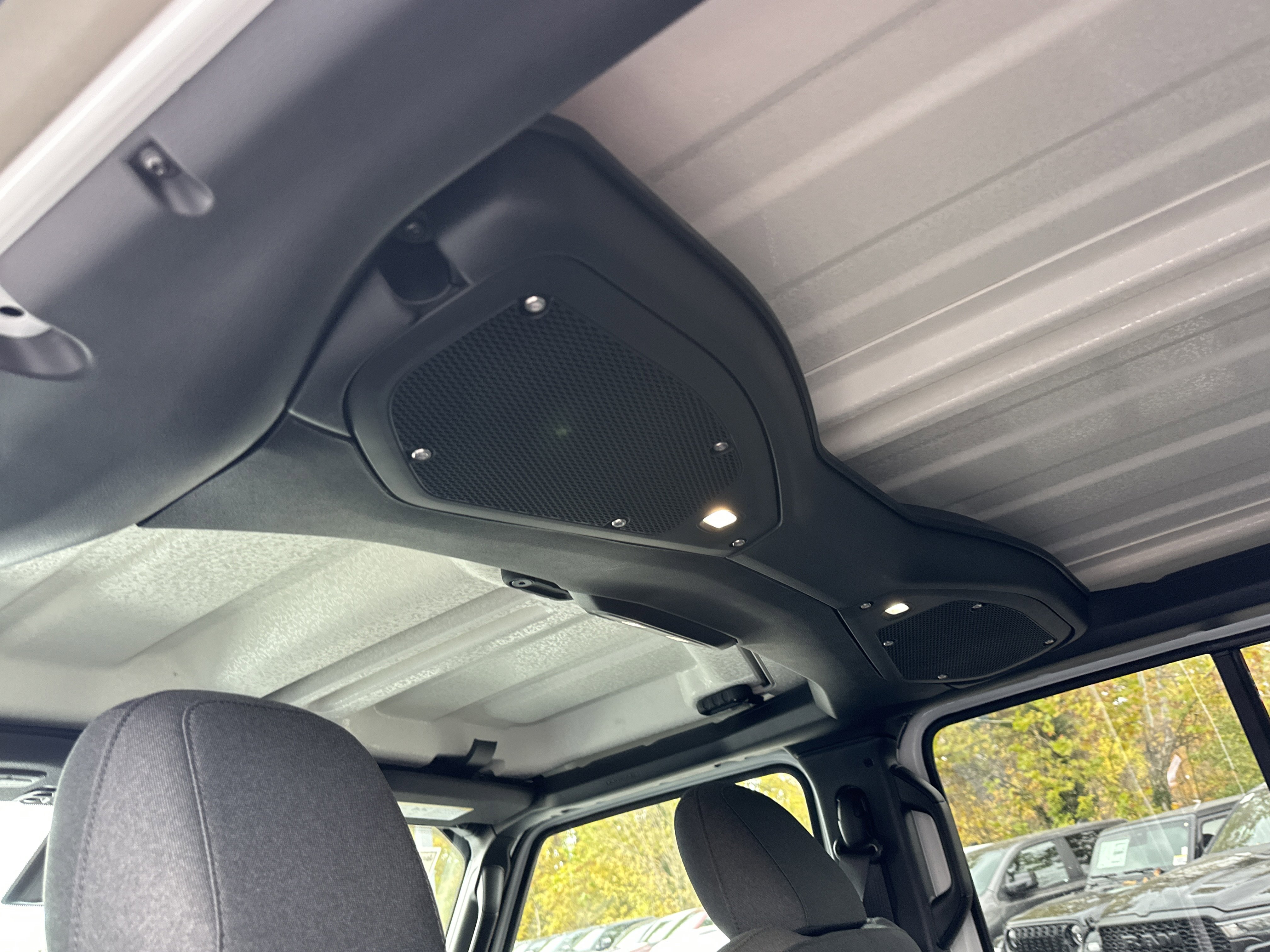 New 2026 Jeep Gladiator Willys image 32