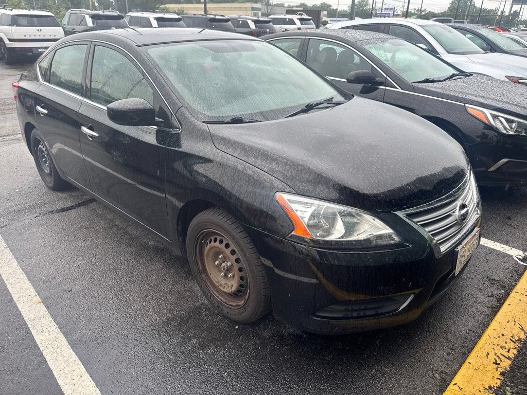 Used 2014 Nissan Sentra S FWD image 2