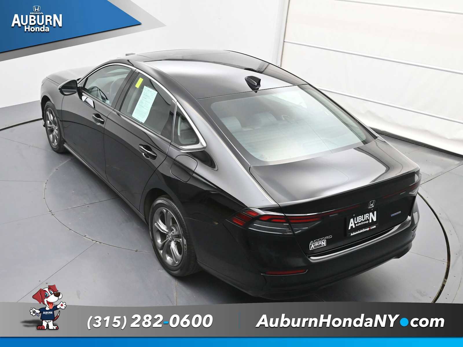 Used 2023 Honda Accord EX-L image 27