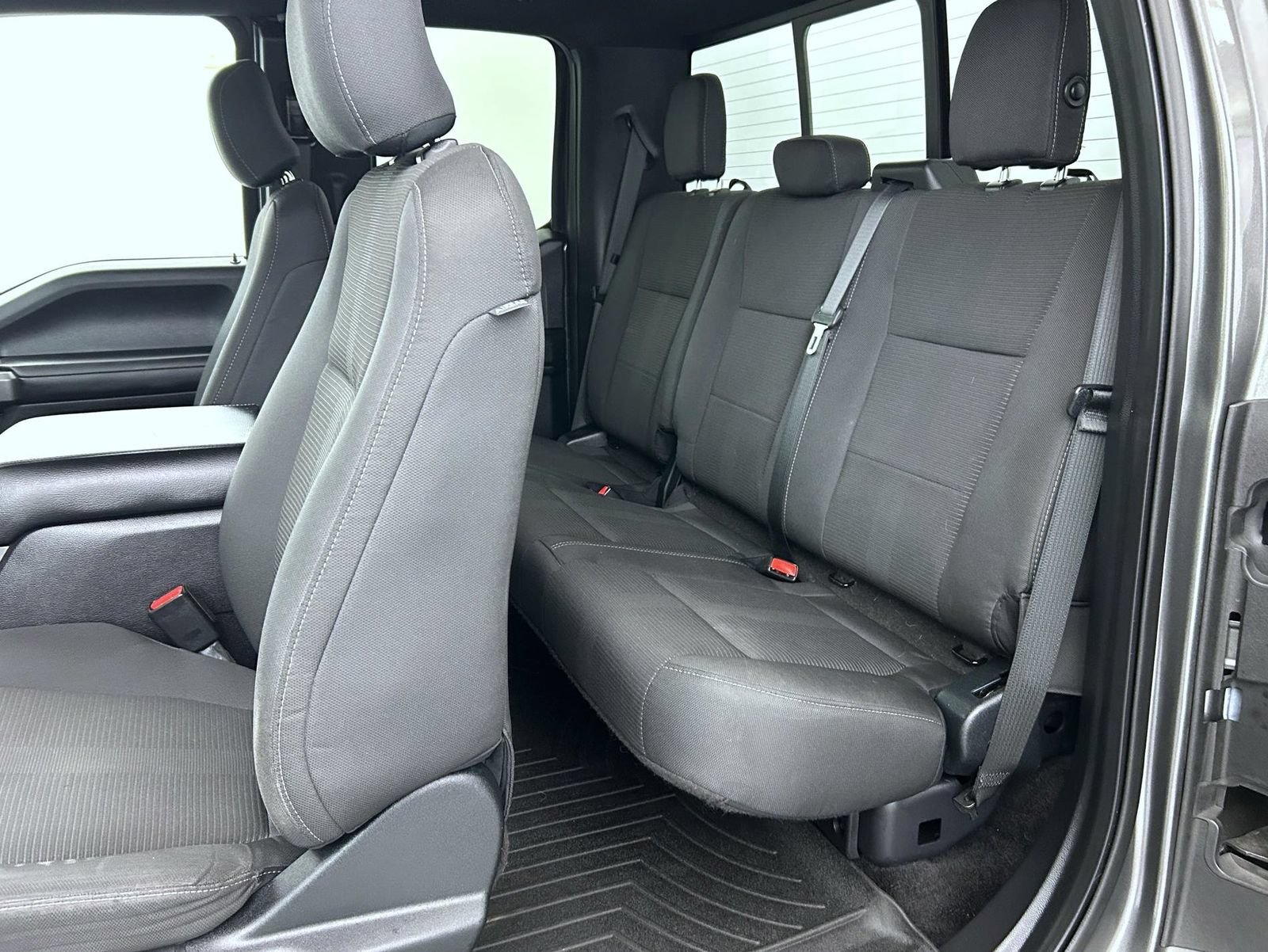 Used 2016 Ford F150 XLT w/ Equipment Group 302A Luxury AWD/4WD image 19