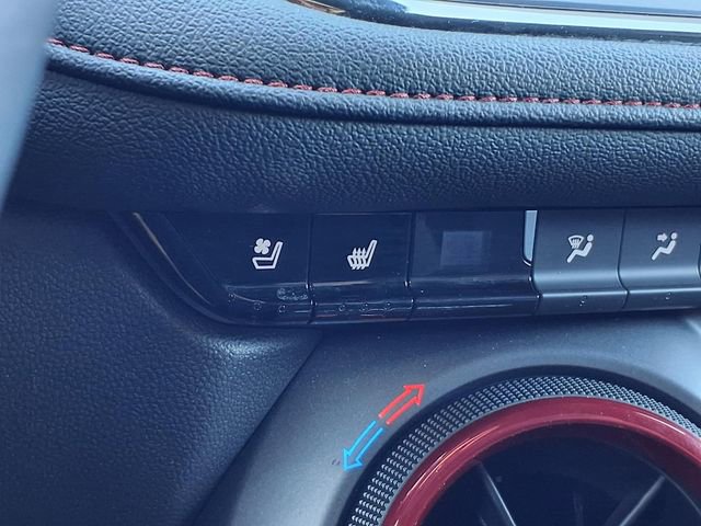 Used 2024 Chevrolet Blazer RS w/ Driver Confidence II Package image 5