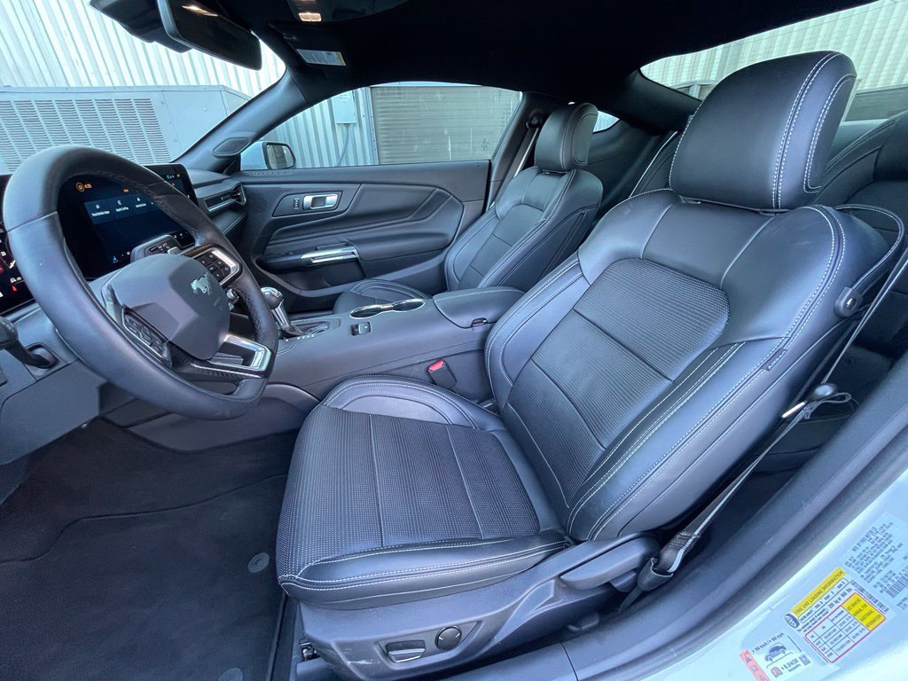 Used 2025 Ford Mustang GT Premium RWD image 22