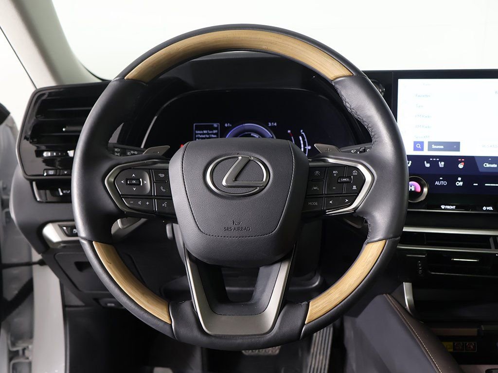 Used 2024 Lexus RX 350h w/ Accessory Package (K3) image 39