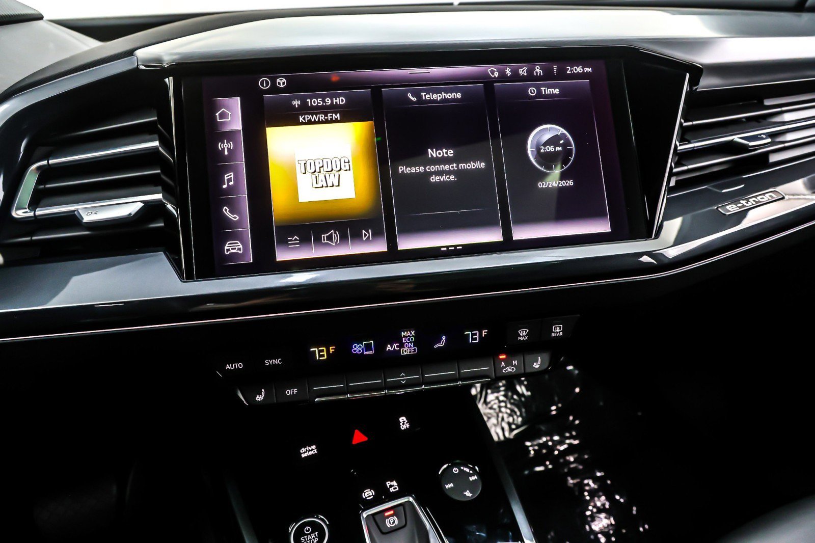 Used 2023 Audi Q4 e-tron Premium w/ Convenience Package image 21