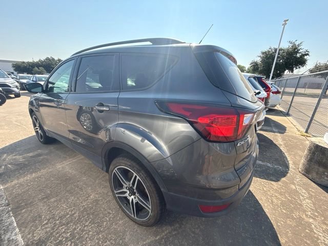 Used 2019 Ford Escape SEL FWD image 8