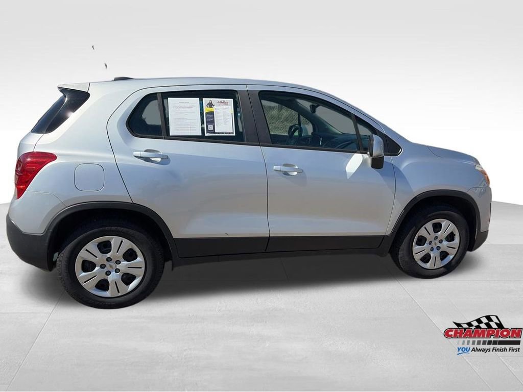 Used 2015 Chevrolet Trax LS FWD image 7