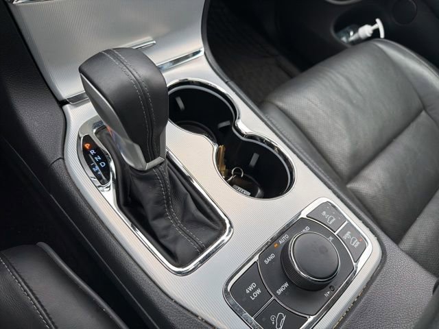 Used 2019 Jeep Grand Cherokee Summit w/ Platinum Series Group image 25