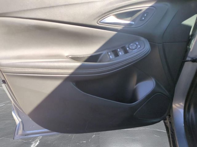 Used 2025 Buick Encore GX Preferred image 17