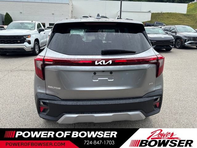 Used 2024 Kia Seltos LX AWD/4WD image 4