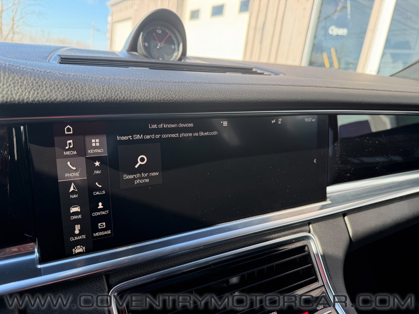 Used 2017 Porsche Panamera 4 image 28