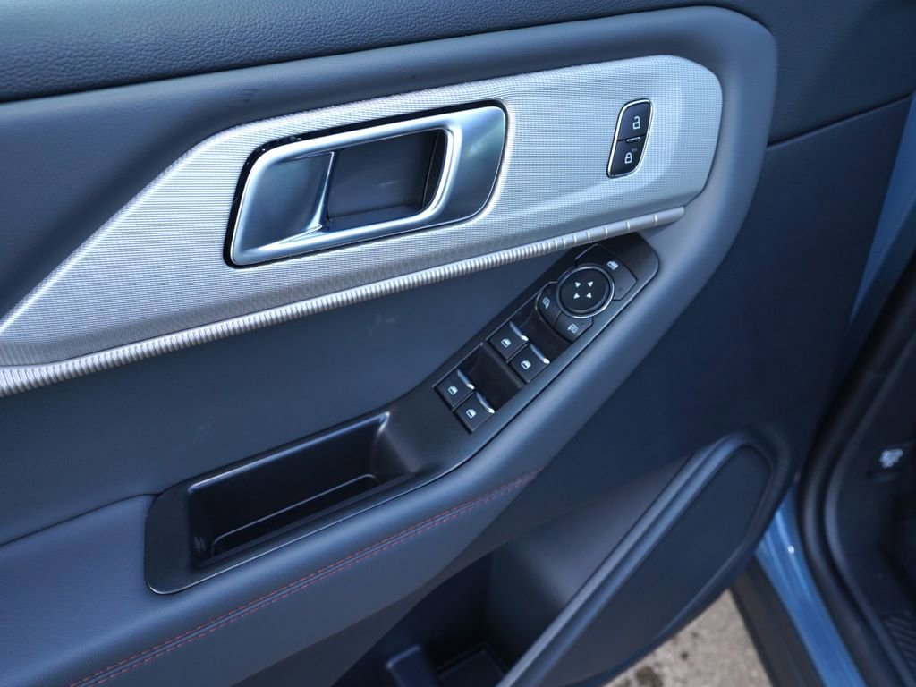 New 2026 Ford Explorer Active w/ Active Comfort Package image 20