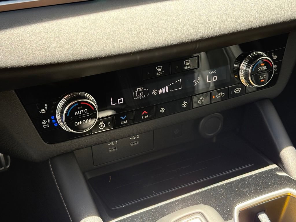 New 2026 Mitsubishi Outlander SEL Black Edition AWD/4WD image 18