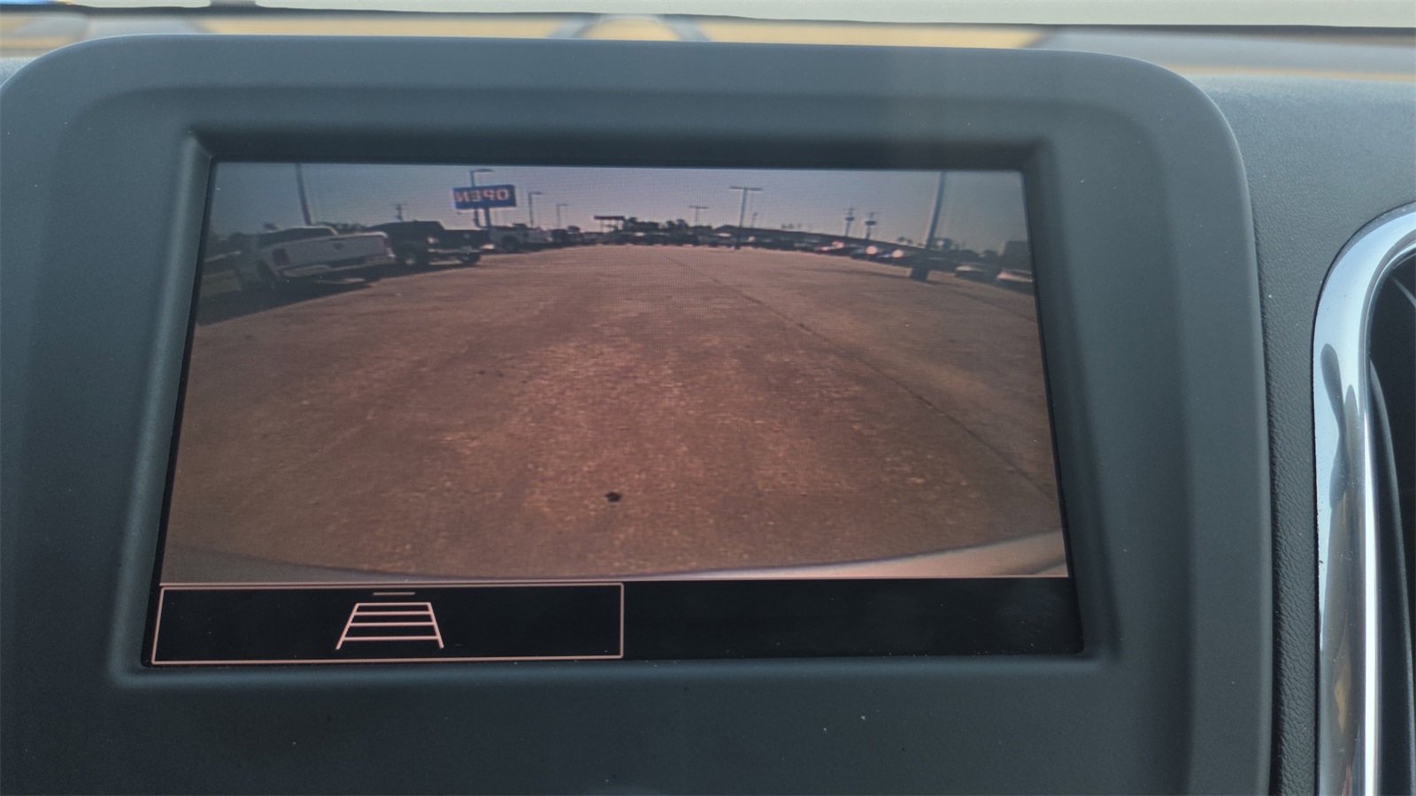 Used 2023 Chevrolet Equinox LT w/ Driver Convenience Package image 36