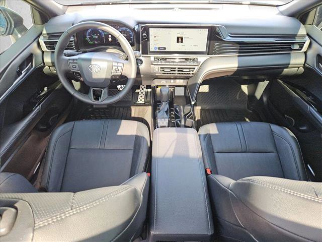 Used 2025 Toyota Camry XSE image 18