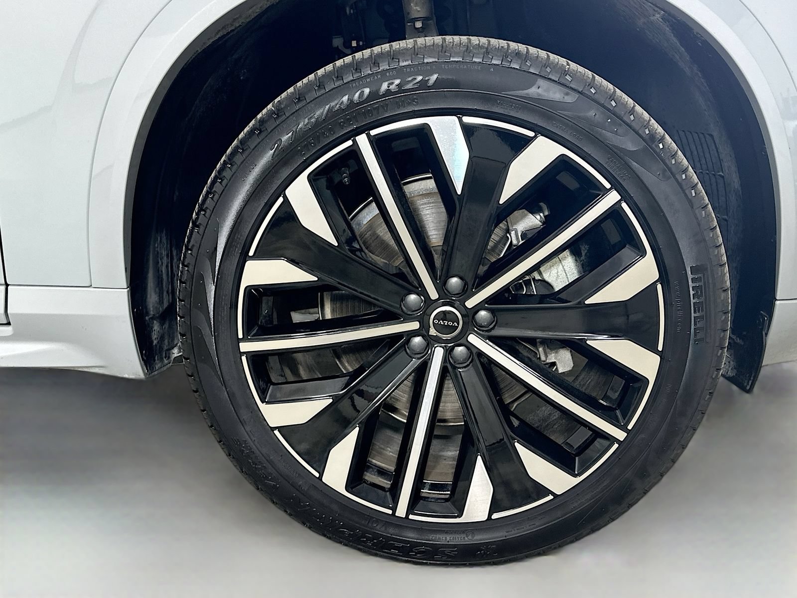 Used 2026 Volvo XC90 B6 Plus AWD/4WD image 10