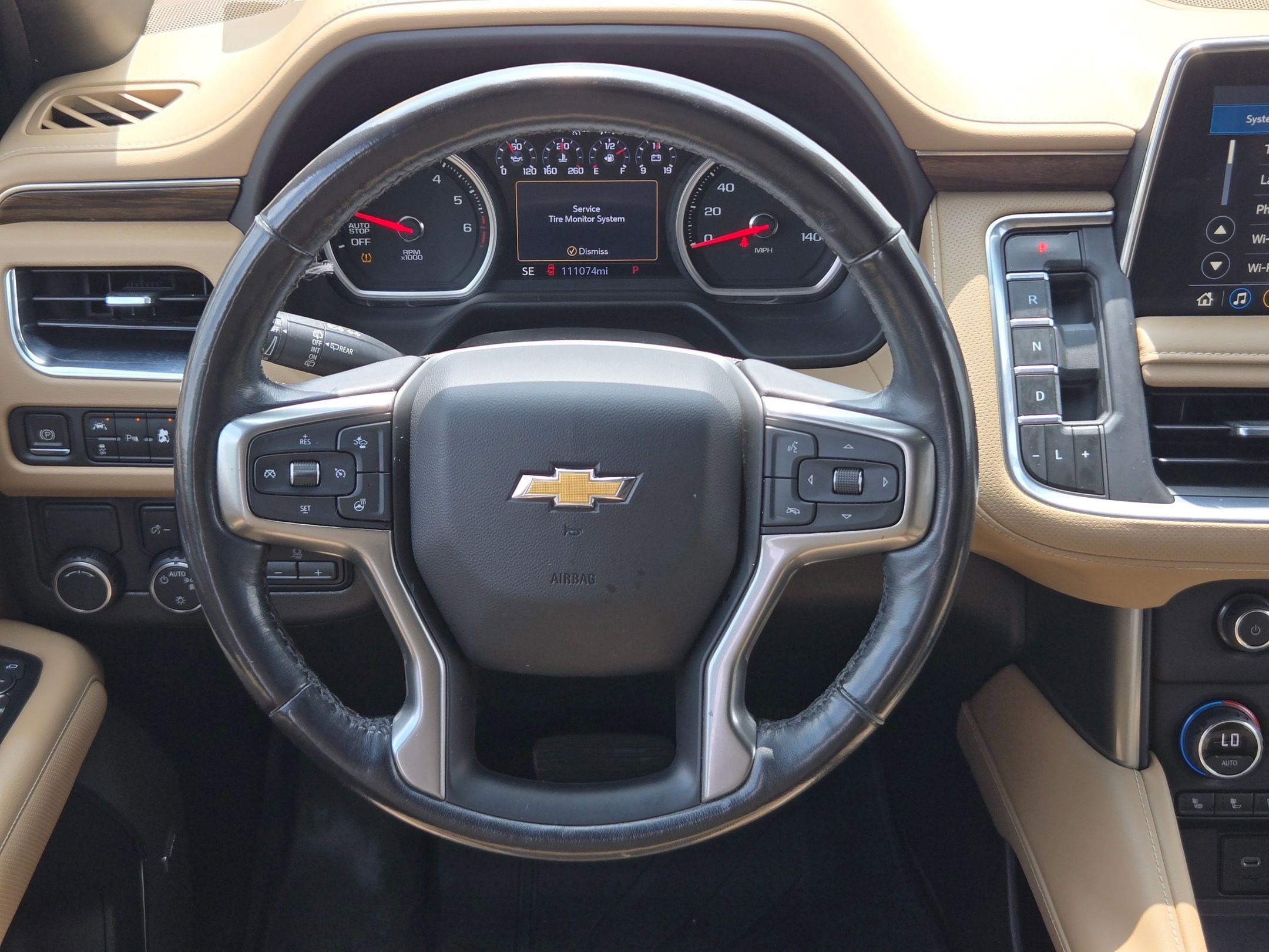 Used 2021 Chevrolet Suburban Premier w/ Premium Package RWD image 18