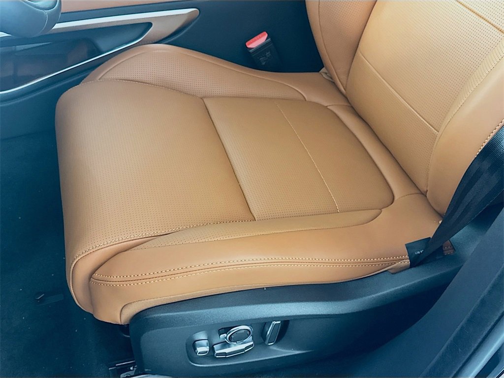 New 2026 Jaguar F-PACE R-Dynamic S image 19