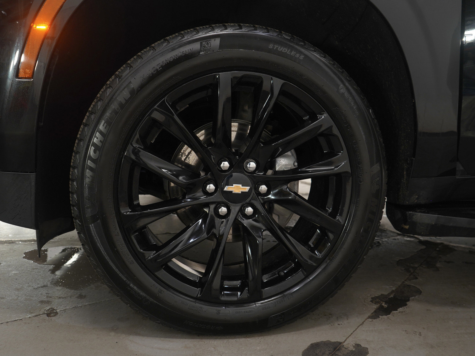 Used 2025 Chevrolet Tahoe High Country w/ Sun And Tow Package image 35