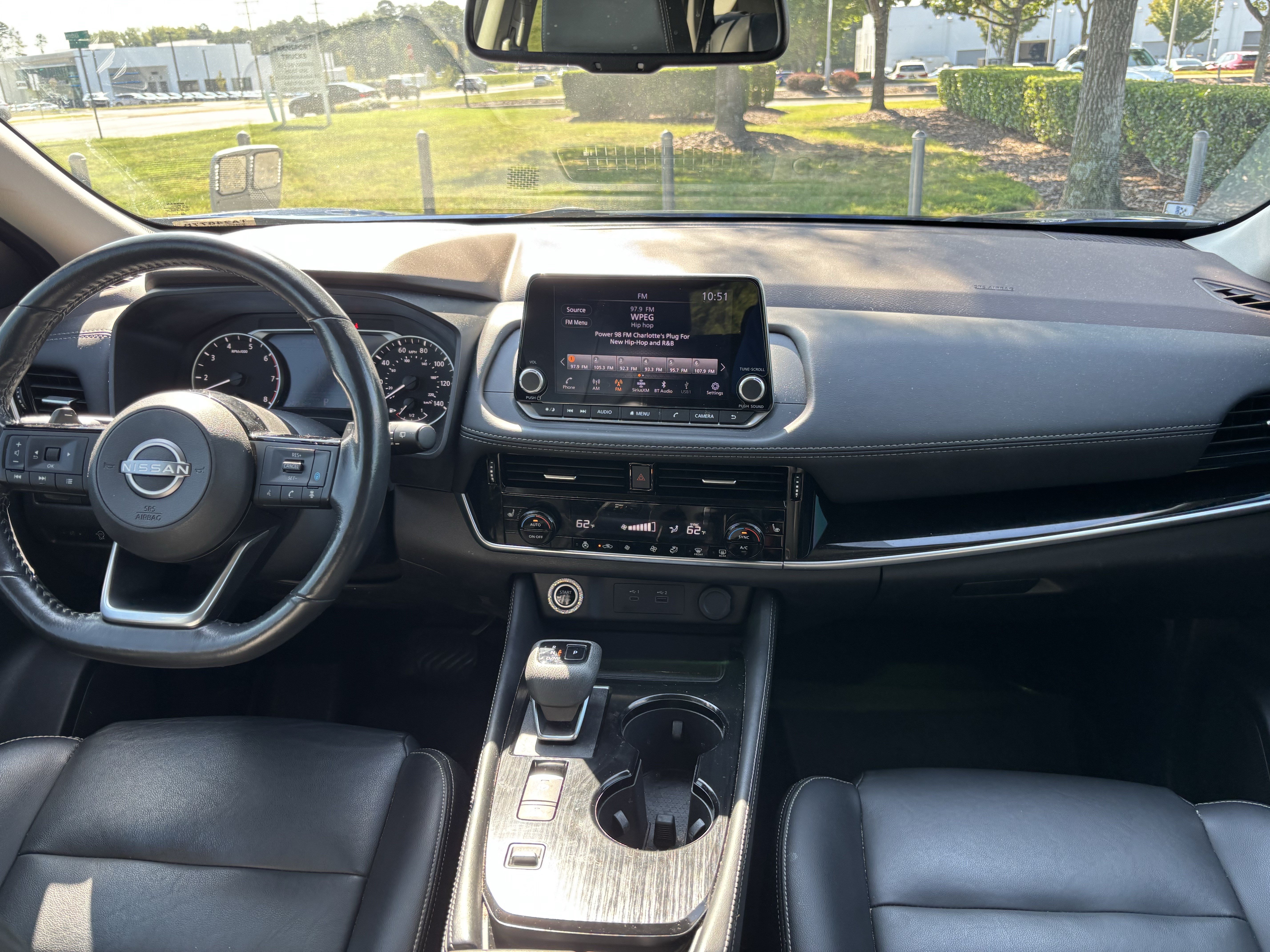Used 2023 Nissan Rogue SL FWD image 33
