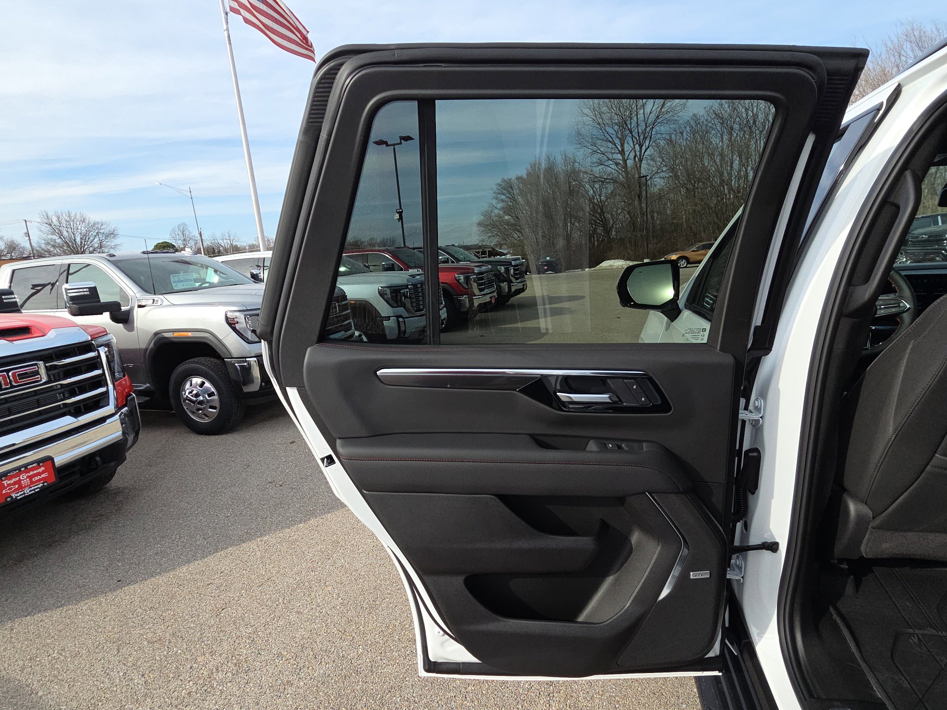 New 2026 Chevrolet Tahoe RST w/ RST Capability Package image 27