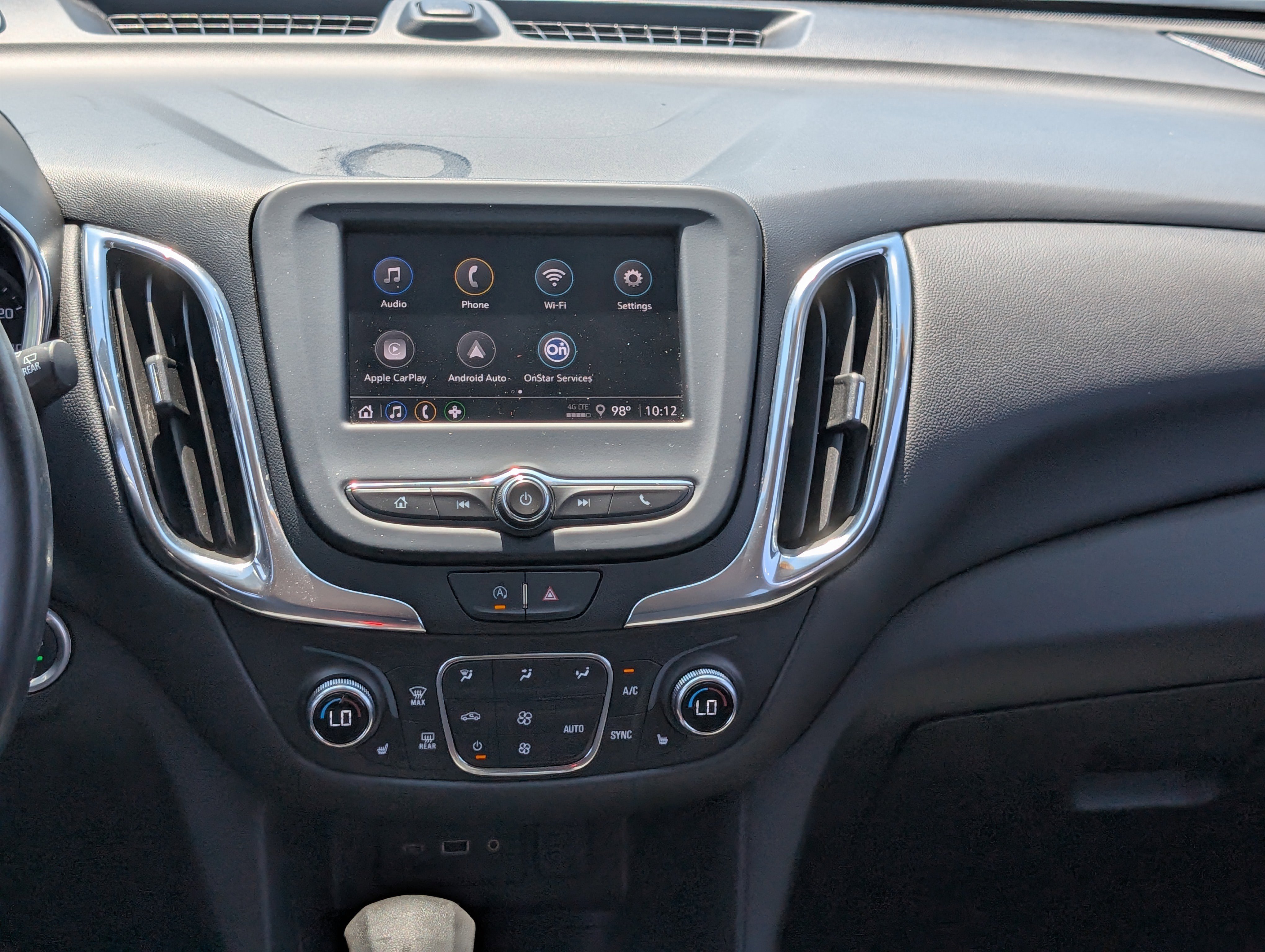 Used 2022 Chevrolet Equinox LT w/ Driver Convenience Package image 17