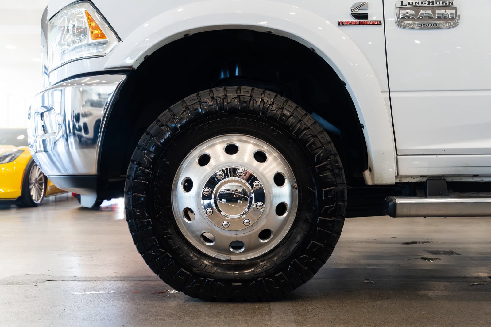 Used 2015 RAM 3500 Laramie Longhorn AWD/4WD image 8