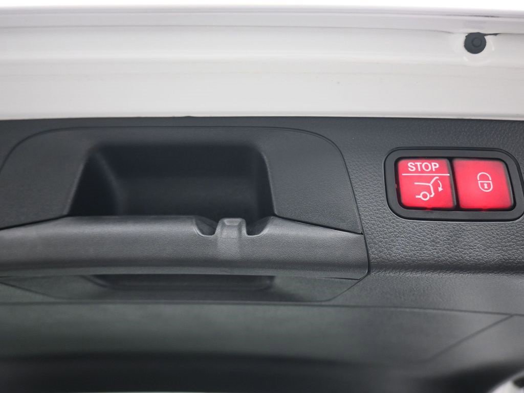 Used 2020 Mercedes-Benz GLC 43 AMG 4MATIC image 54