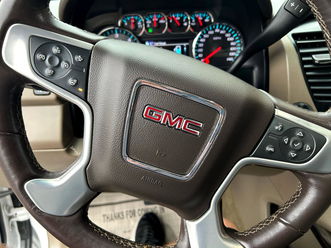 Used 2017 GMC Yukon SLT w/ Premium Edition image 14