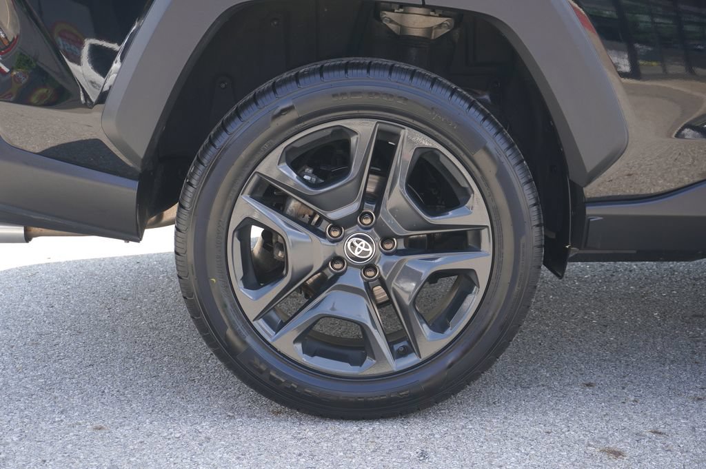 Used 2024 Toyota RAV4 Adventure AWD/4WD image 12
